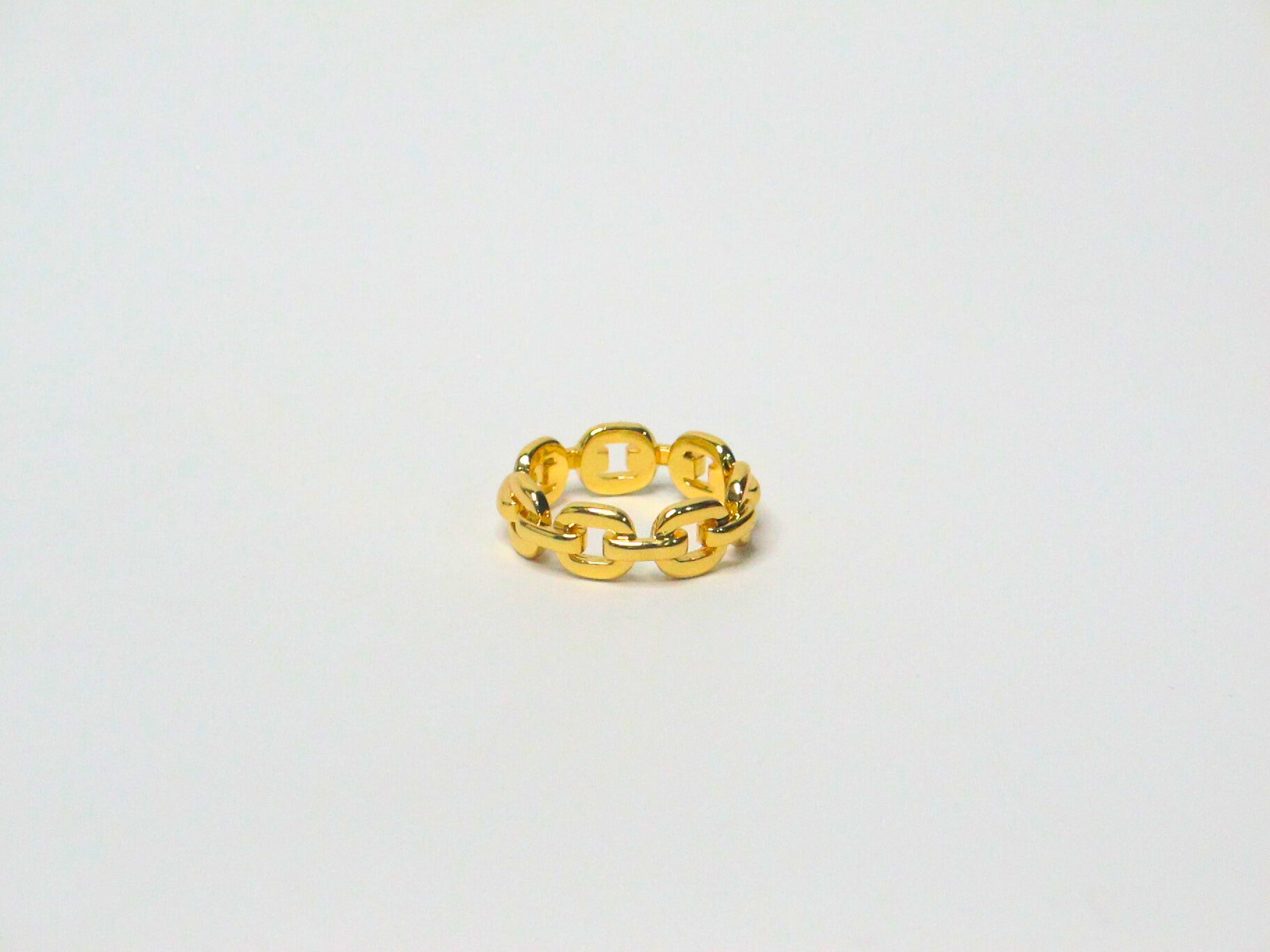 ANILLO DE BRASS  DORADO ESLABONES ENTRELAZADOS