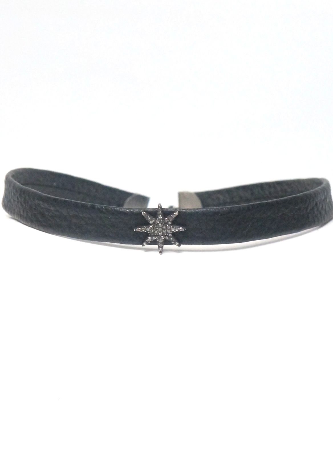 Choker de cuero